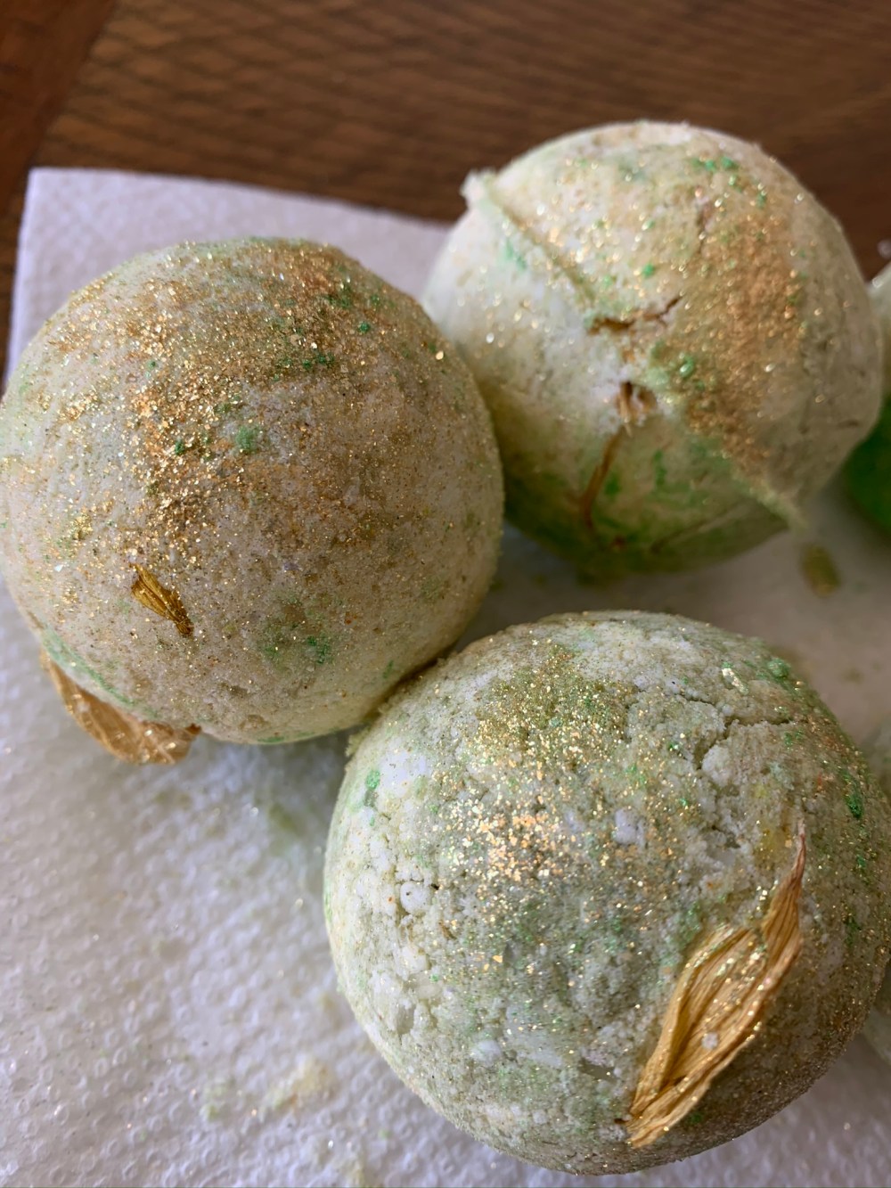 48978C72-EFFC-4D69-8E8B-06F90F1AB3E2